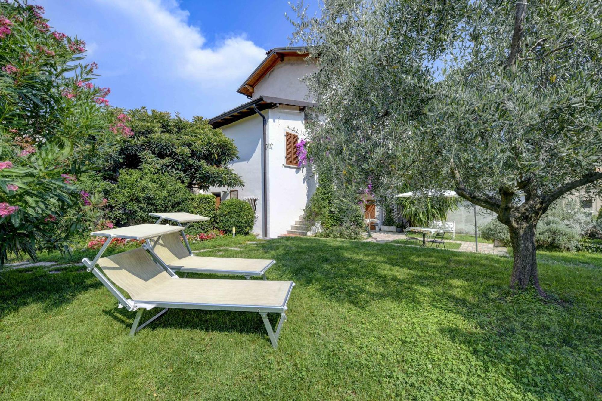 Il Nido dei Gufi Bed and Breakfast Toscolano-Maderno Exterior foto